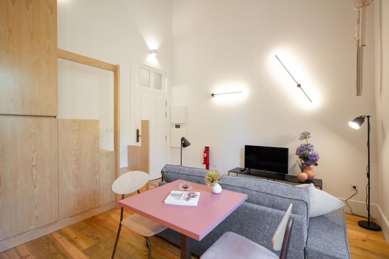 Apartment Gateway House